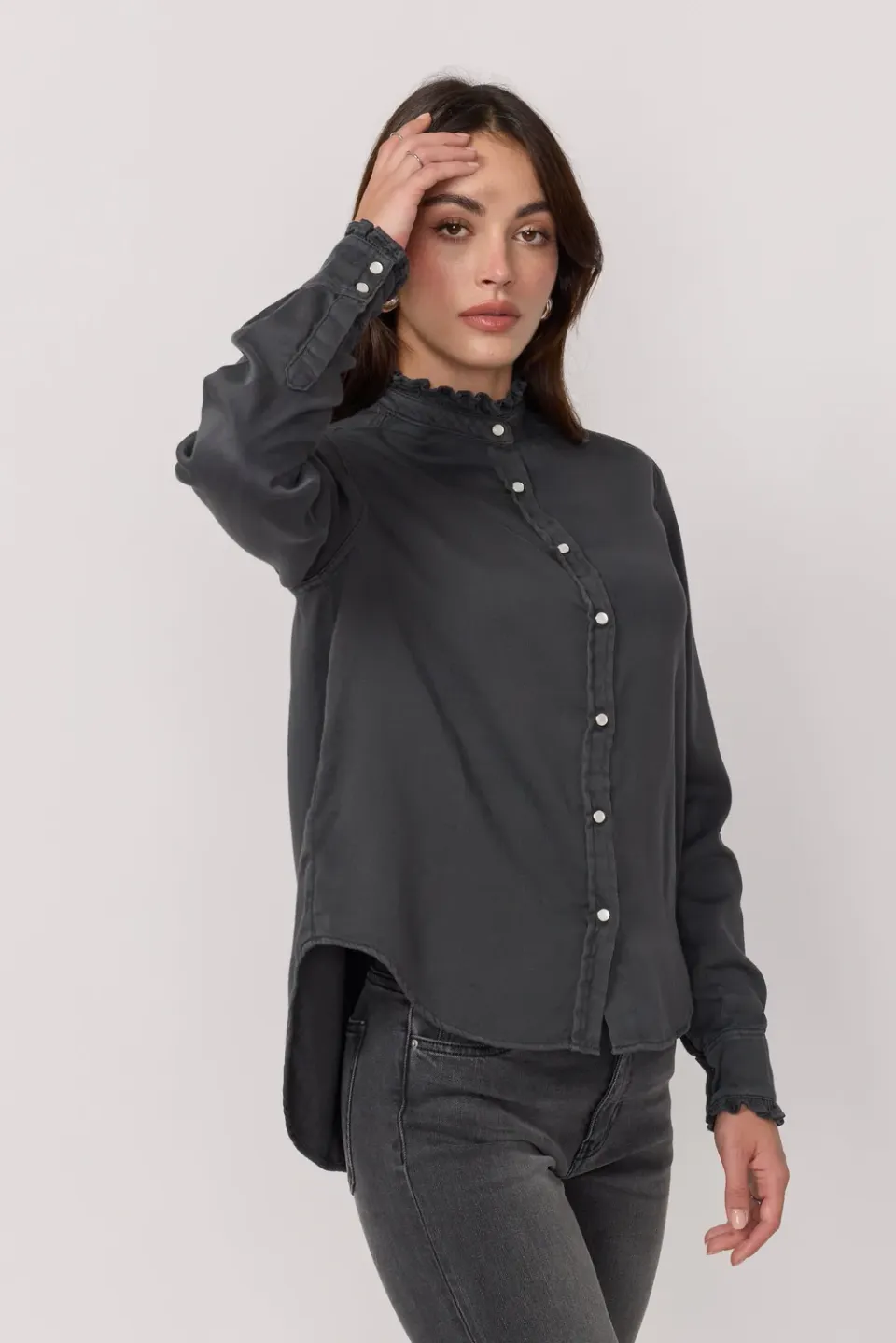 acquaverde Gaby camicia antracite collo volant