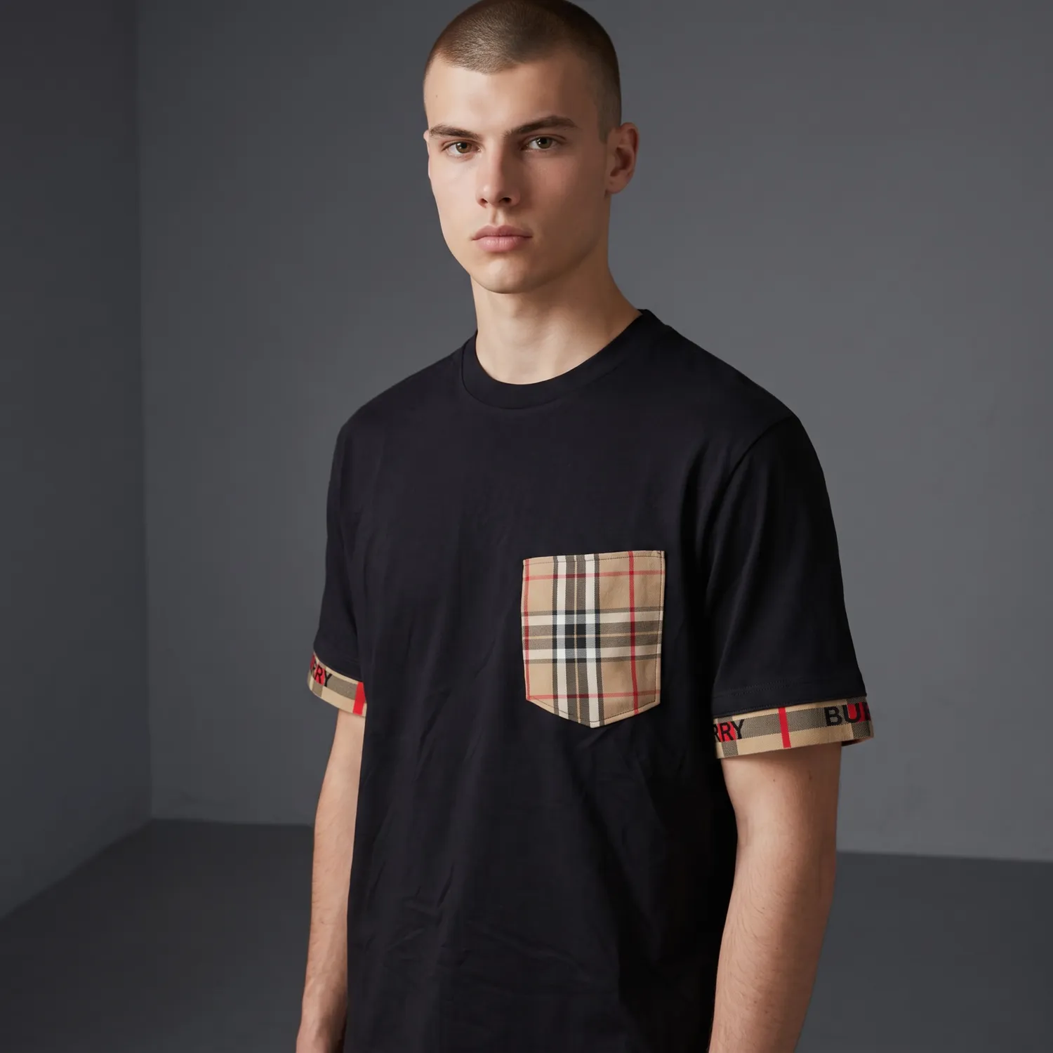 Never Say Never T-shirt Remake Roll nera tessuto check