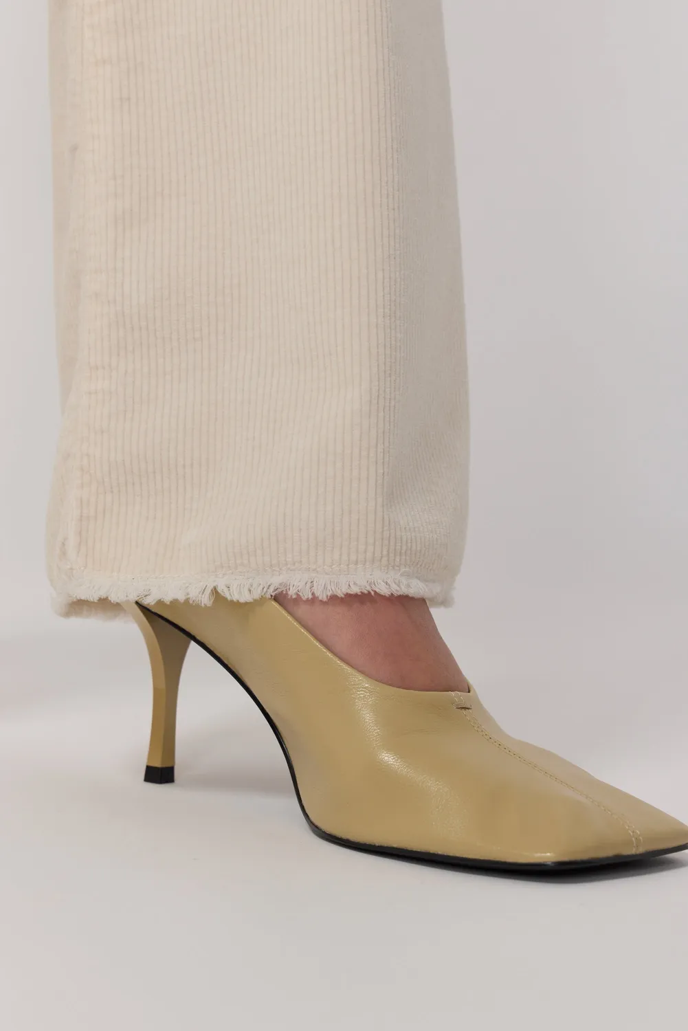 acquaverde Carlotta pantaloni velluto Cream cropped