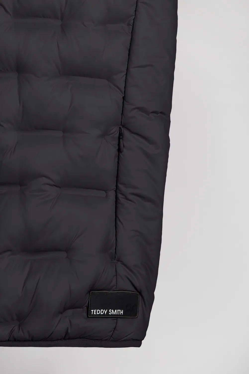 Teddy Smith B-Toran Hood Jr gilet bimbo nero leggero