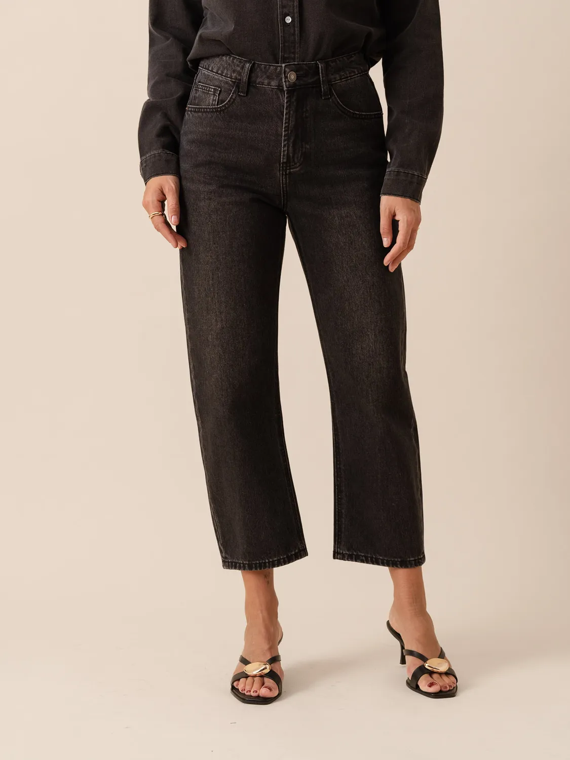 Oraije Boy jeans barrel grigio scuro curvo