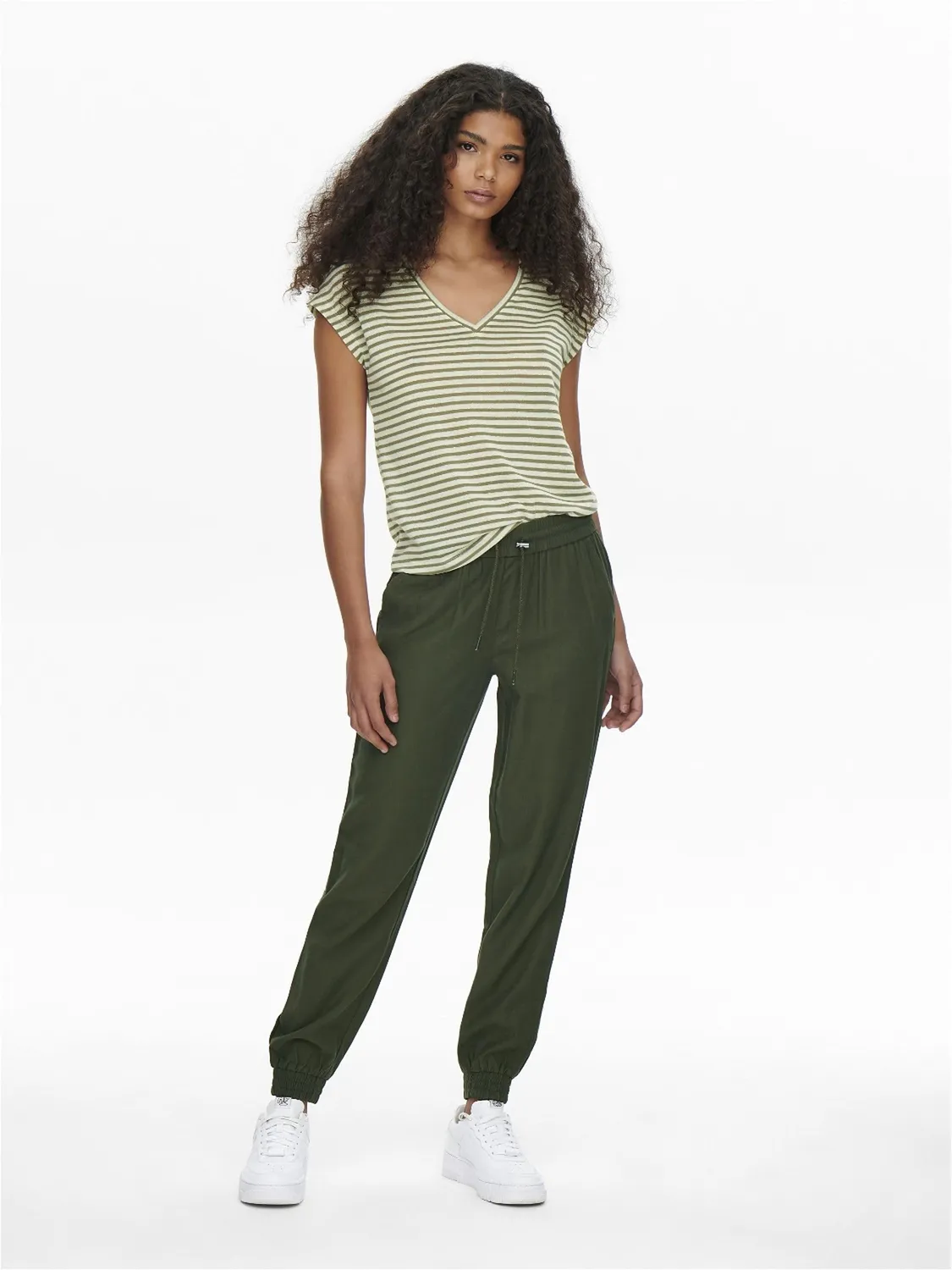 ONLY Onkelda Poptrash pantaloni eleganti loose fit
