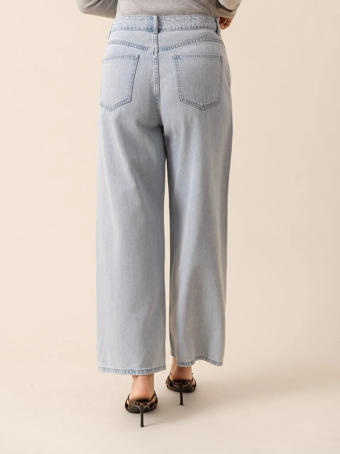 Oraije Joy pantaloni wide azzurro lyocell