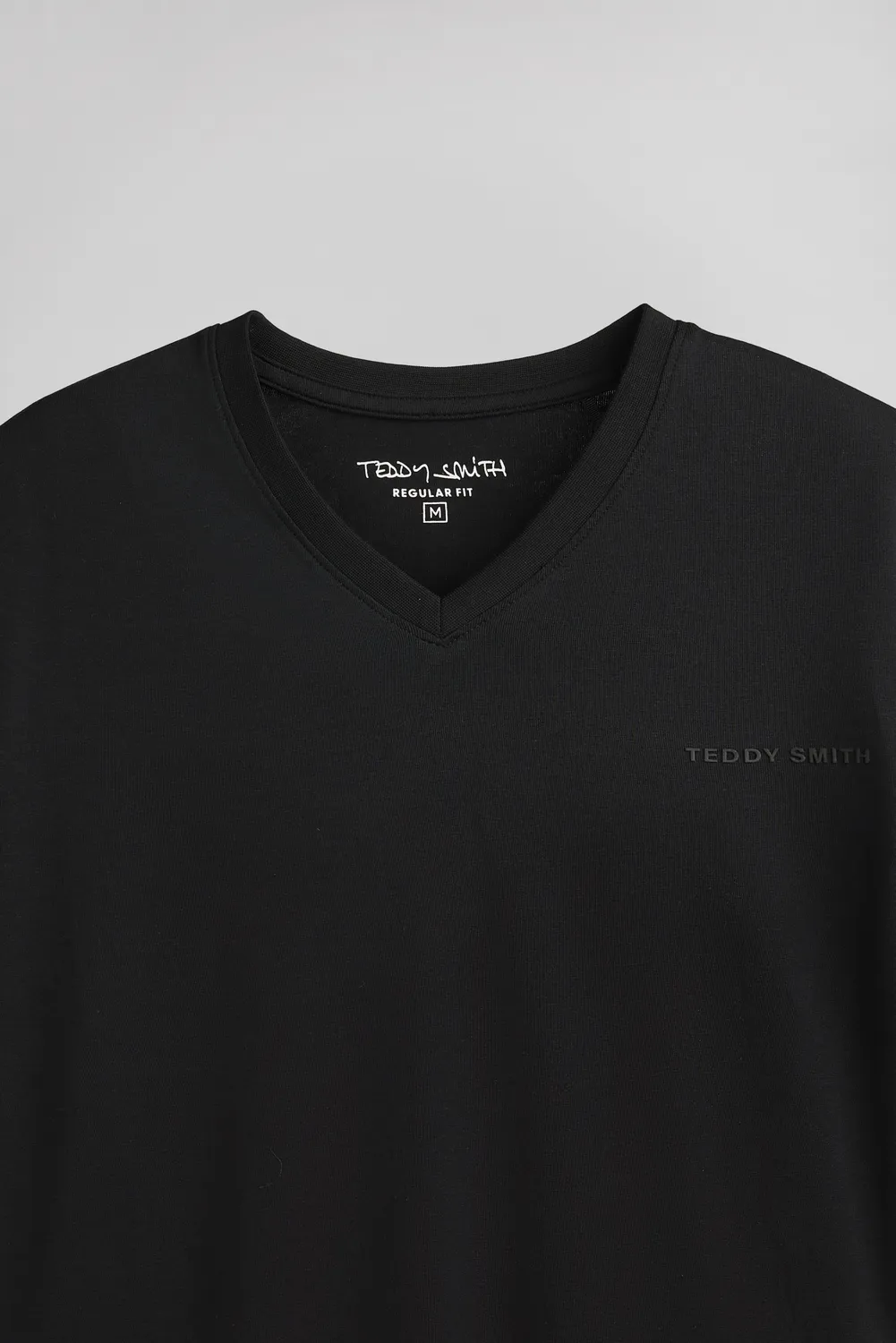 Teddy Smith Tawax 2 T-shirt Uomo Nero Scollo a V Cotone