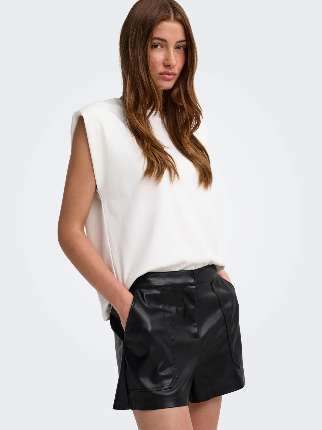 Only Onltricia Shorts Ecopelle Donna L Neri Baggy