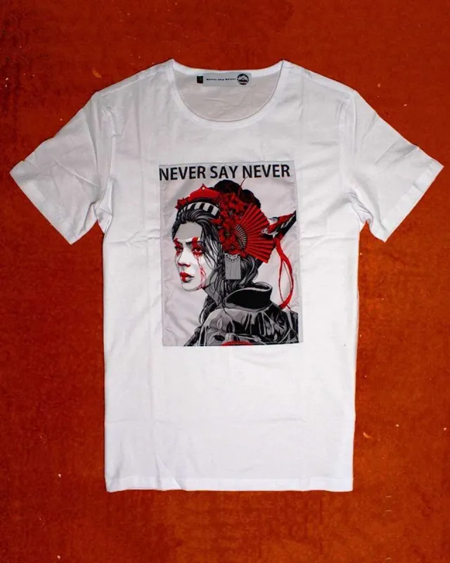 Never Say Never Geisha Warrior t-shirt in tessuto