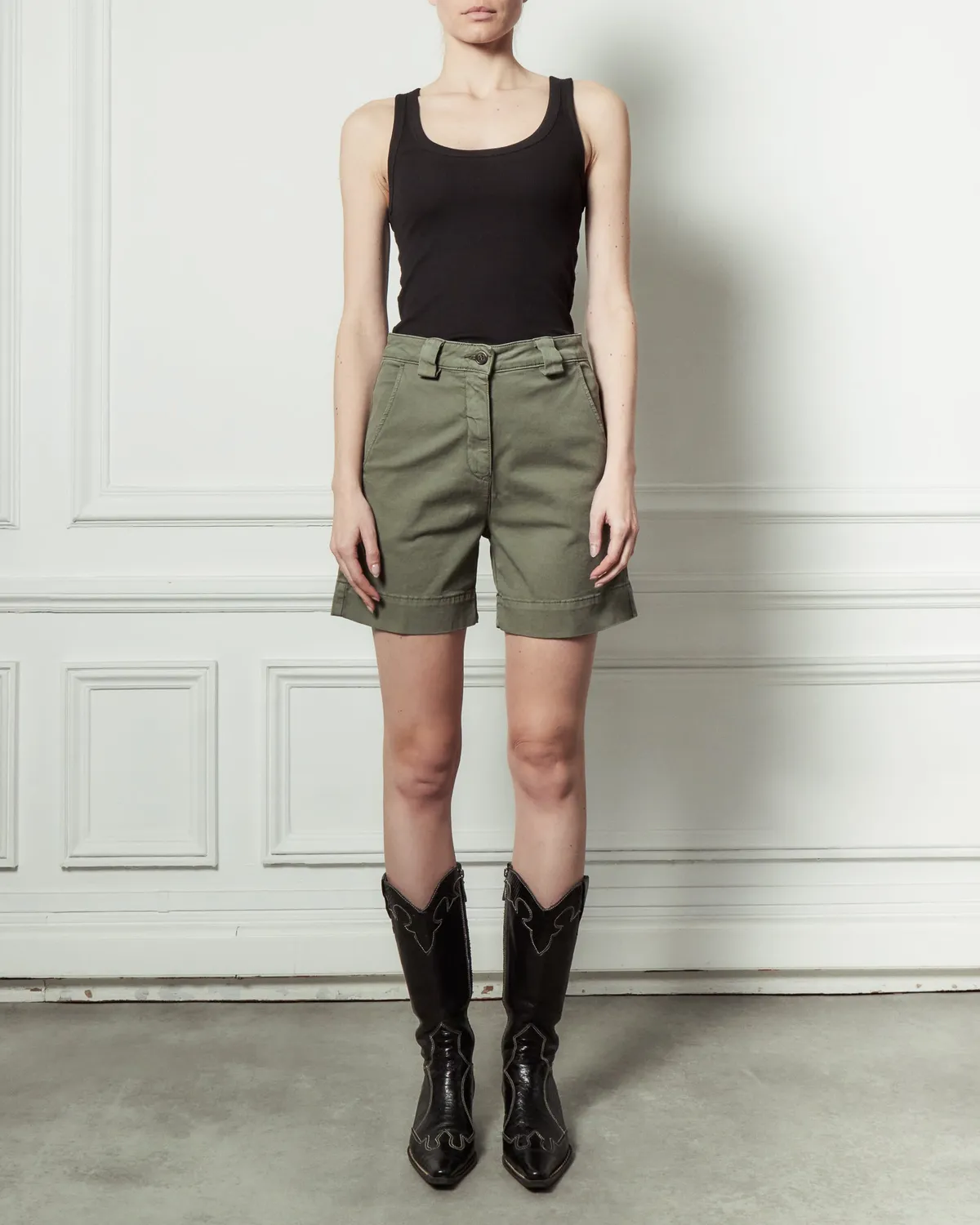 Acquaverde Vermont Military Kaki shorts gabardine