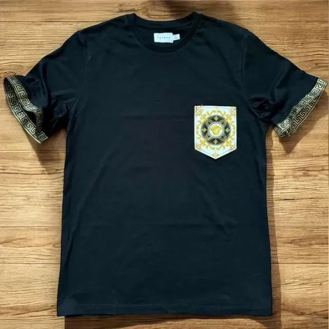 Never Say Never T-shirt Personalizzata Tessuto Versace dipinta a mano