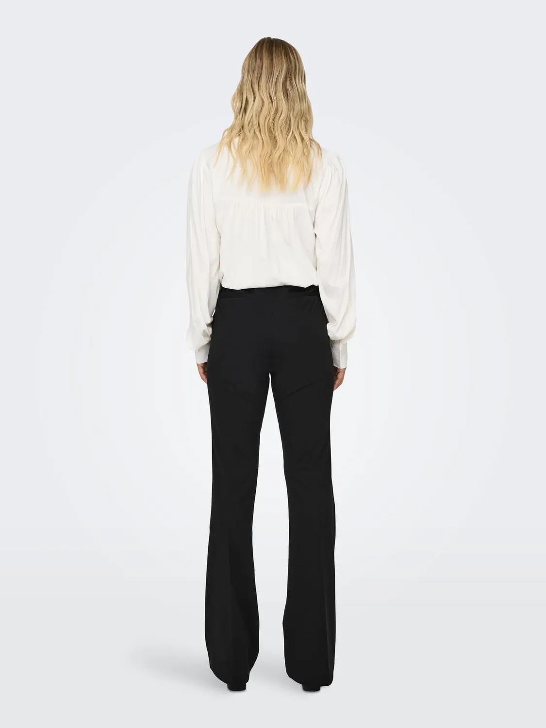ONLY Onlblush Mid SK Flared DNM Tai864 Noos jeans neri 36W/32L