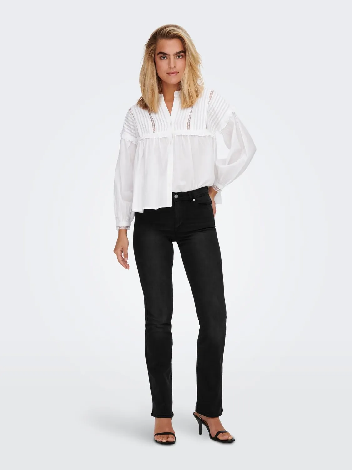 ONLY Onlwauw HW Flared BJ1097 Noos jeans donna M/30L vita alta
