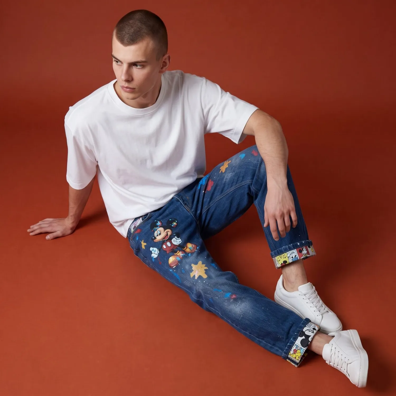 Never Say Never Levi's Vintage Topolino jeans dipinto fumetti