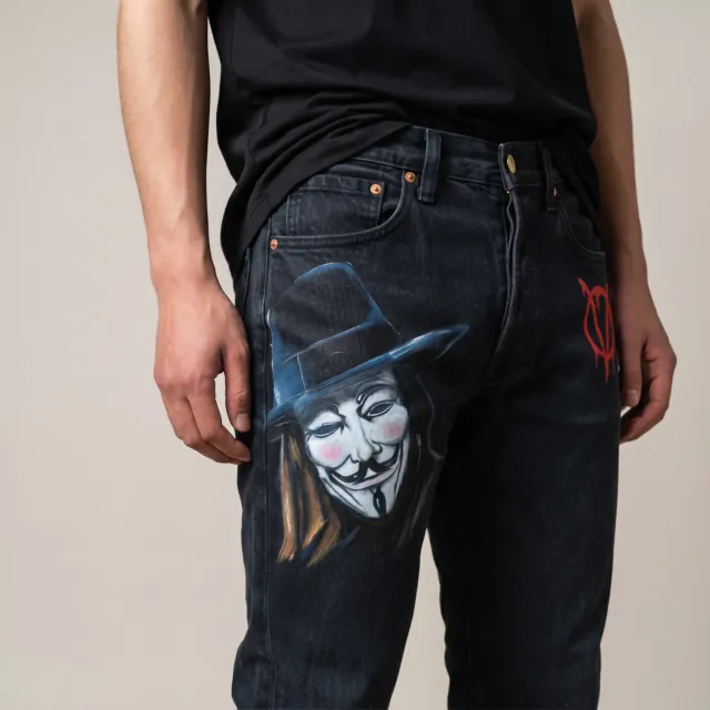 Never Say Never Levi's Vintage V per Vendetta jeans dipinti neri