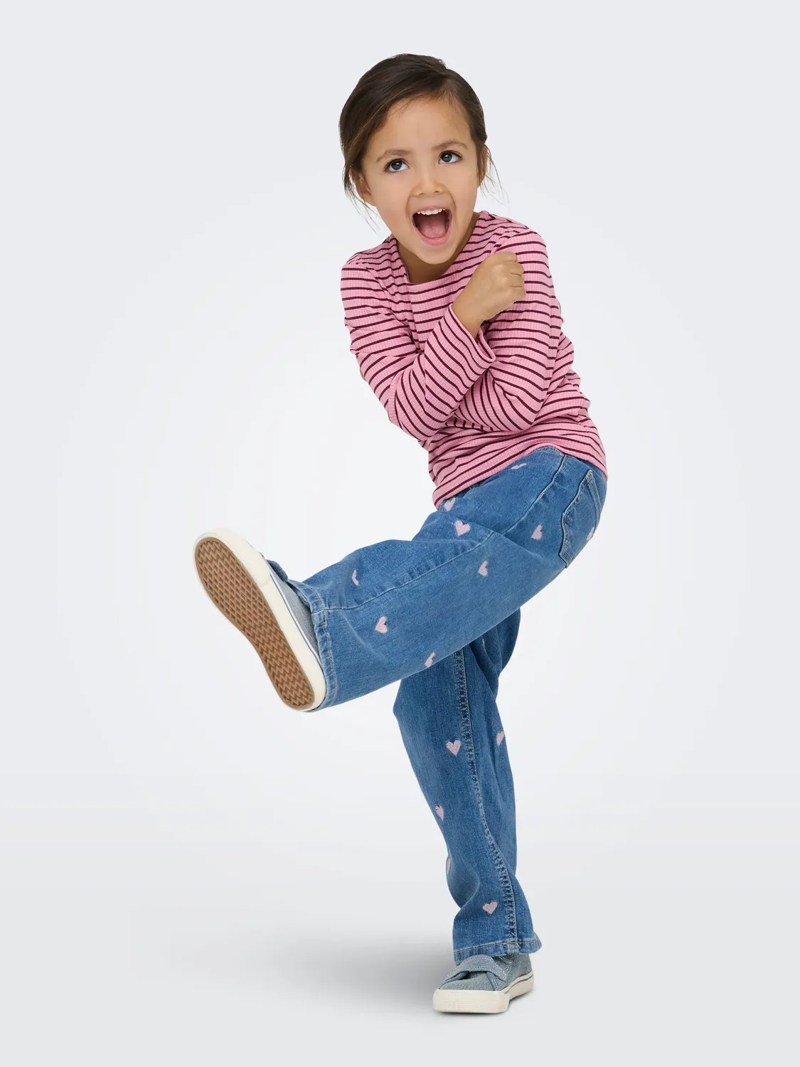 ONLY Kids Kmgjuicy jeans larghi bimba 92 ricamo cuore