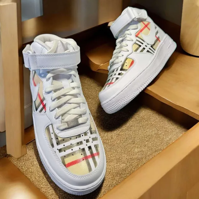 Never Say Never Air Force 1 High Burberry scarpe dipinte