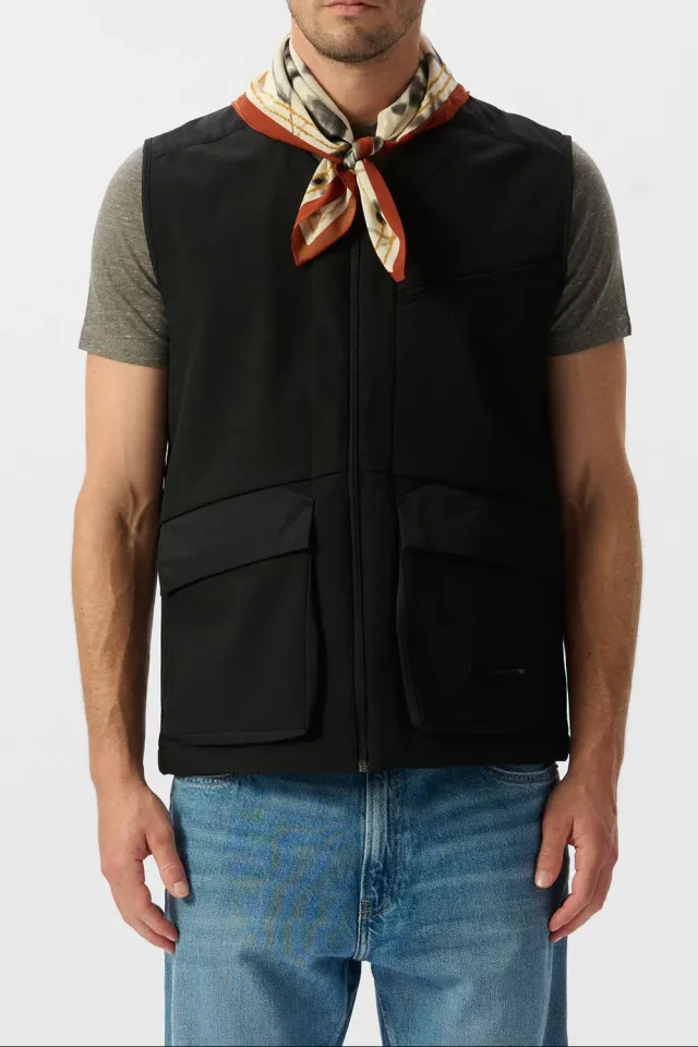 Teddy Smith B-Ester gilet smanicato nero con tasca petto