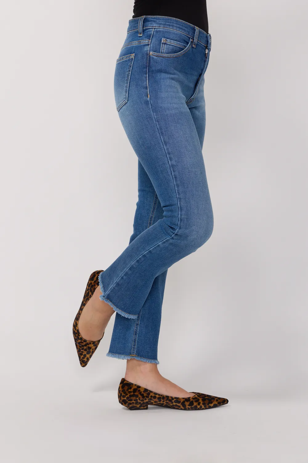 Acquaverde Cara Jeans bootcut Worn sfrangiati