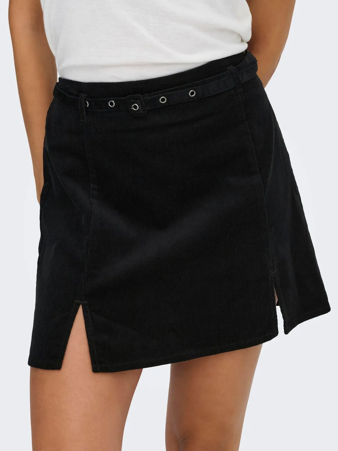 Only Onlnessa Gonna Shorts Donna Velluto Nero