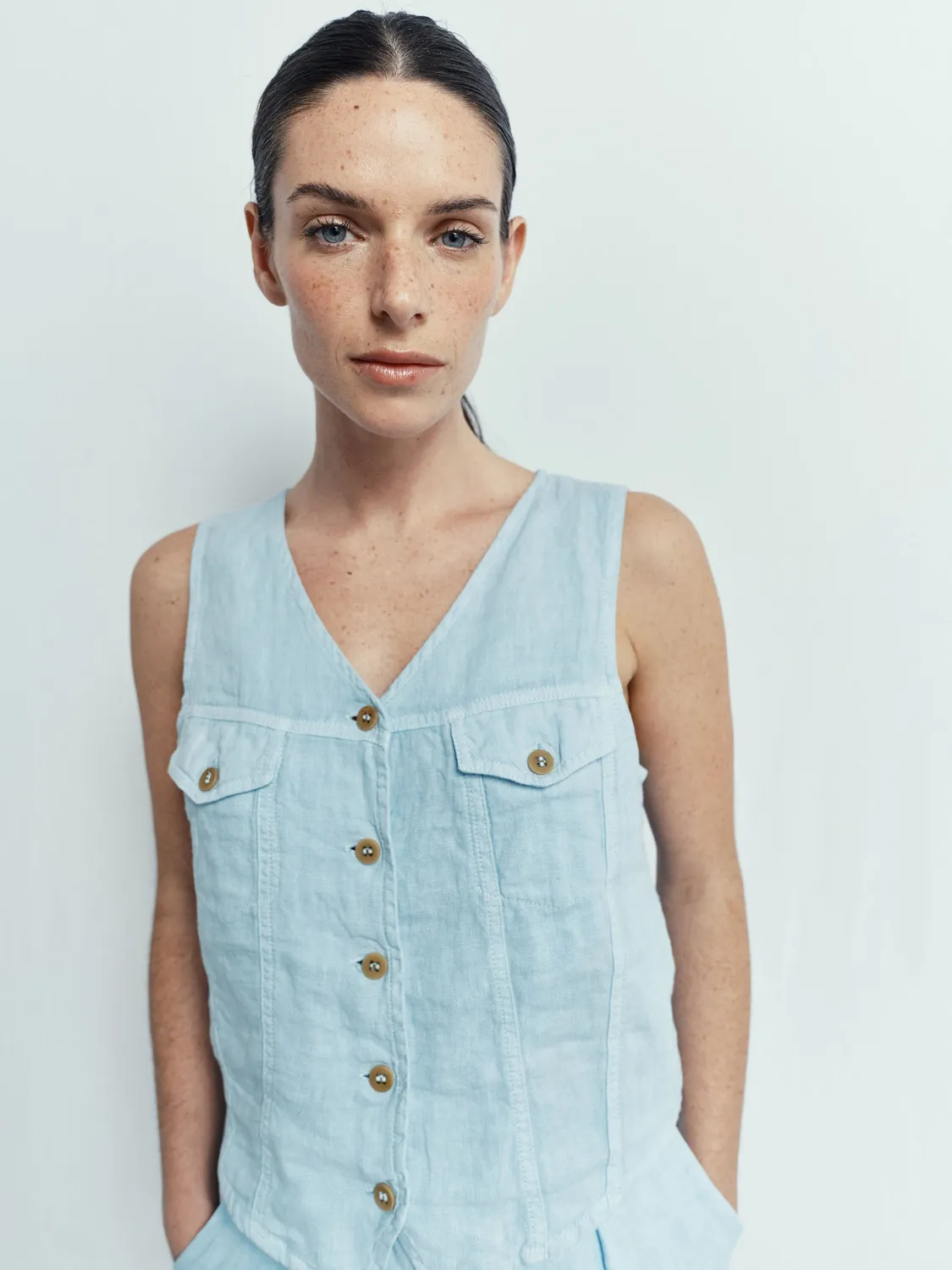 Acquaverde Trucker gilet lino Sky Blue leggero
