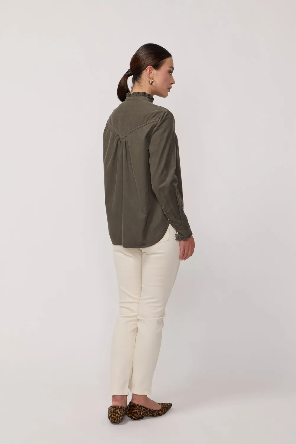 acquaverde Gaby camicia velluto verde collo volant