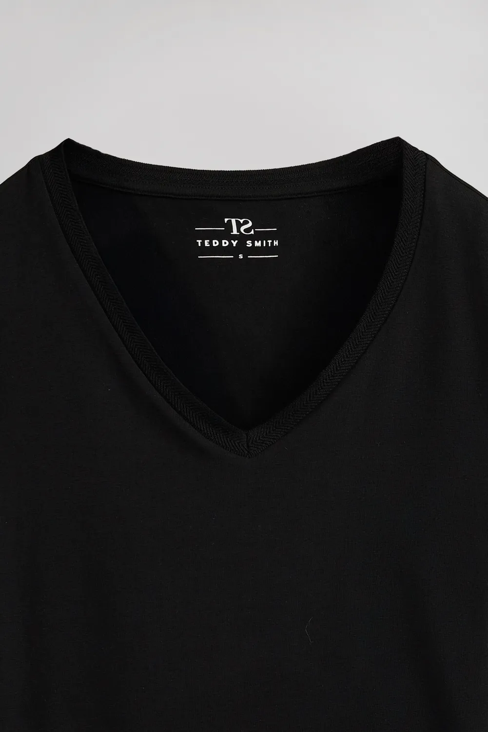 Teddy Smith T-Mia MC t-shirt donna nero scollo V modal